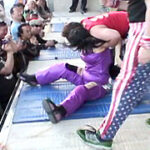 野外キャットプロレス